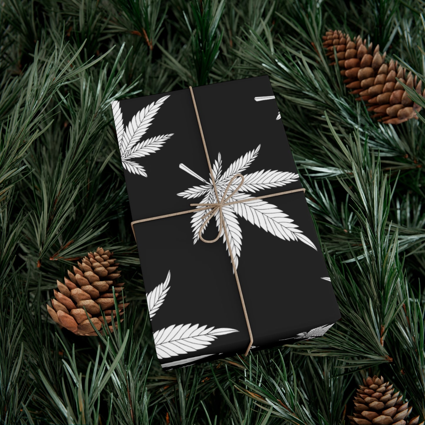 Stylish Gift Wrap Papers for Any Occasion - Black & White Leaf Design, Eco-Friendly Wrapping, Holiday Gifts, Unique Presentation