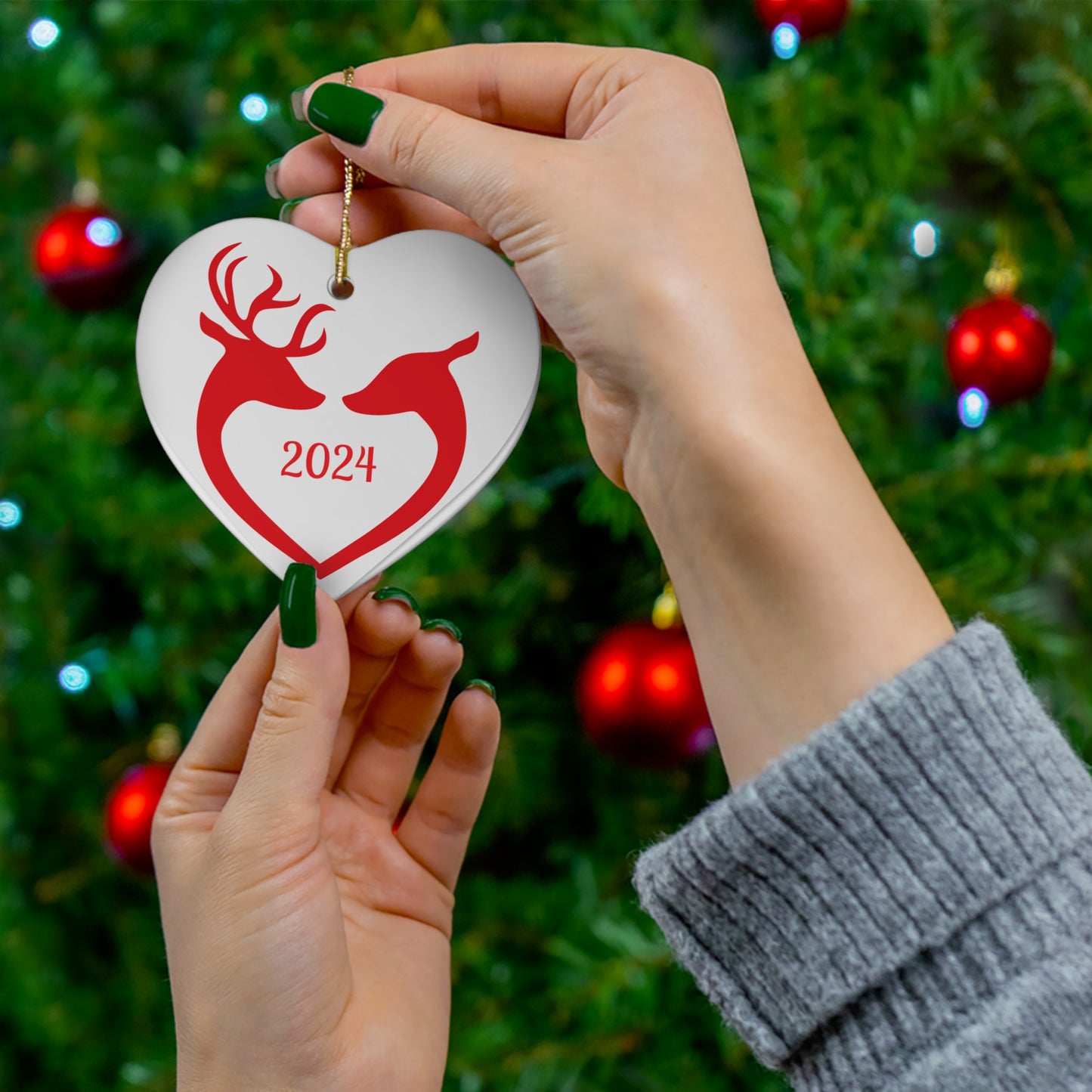 Heart Couples Personalized Ceramic Holiday Ornament, Heartwarming Decor for Christmas, Pet Lovers, Family Gifts, 2024 Yearly Keepsake